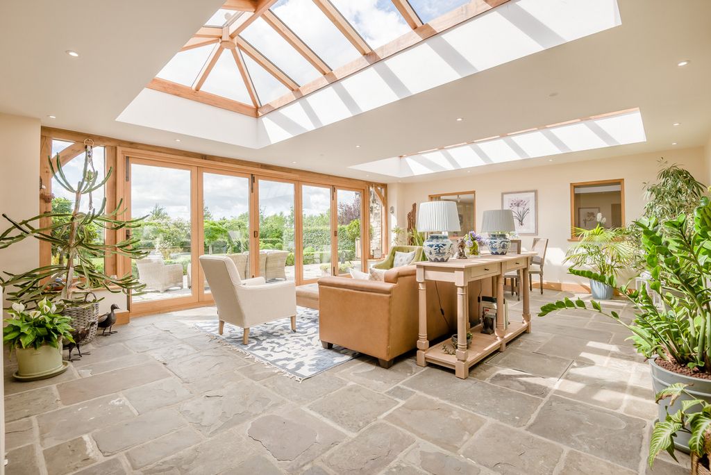 Additional image 8 of 5 bed detached house for saleOld Sodbury, Bristol BS37