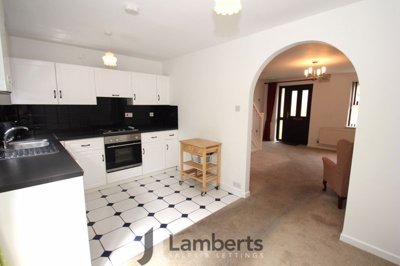 Property photo 2 of 16 Kitchen/Diner