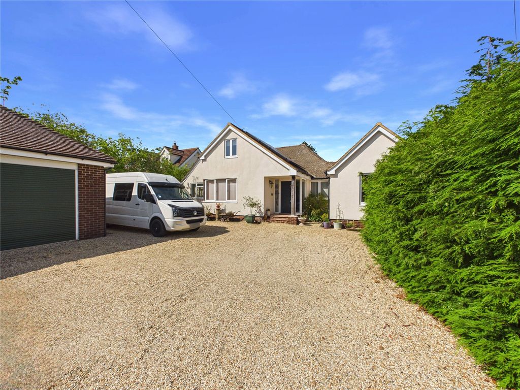 Property photo 1 of 11 Picture No. 23