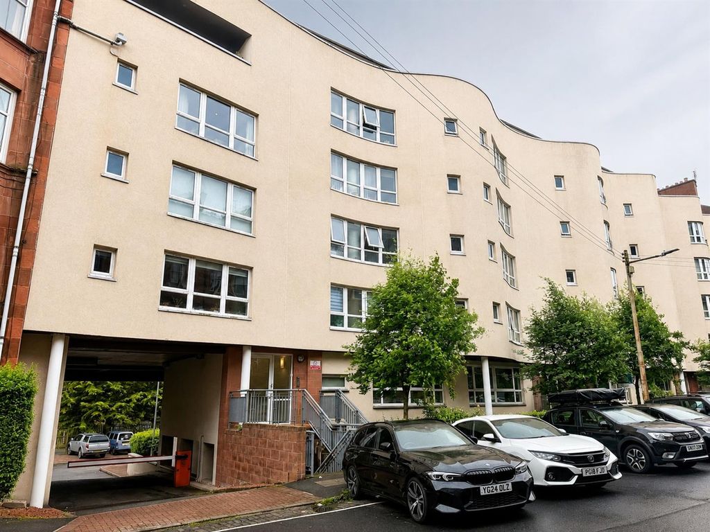Property photo 1 of 11 288166Eb-6Ece-4De9-8Bd8-Fa7633959A2F.Png