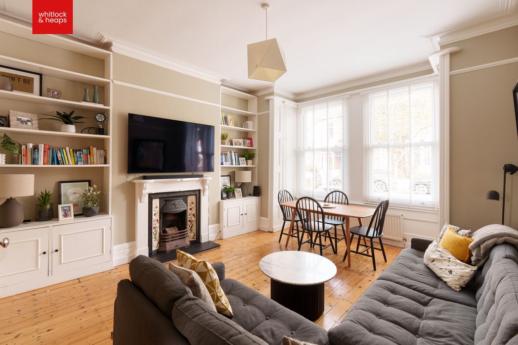 Property photo 3 of 12