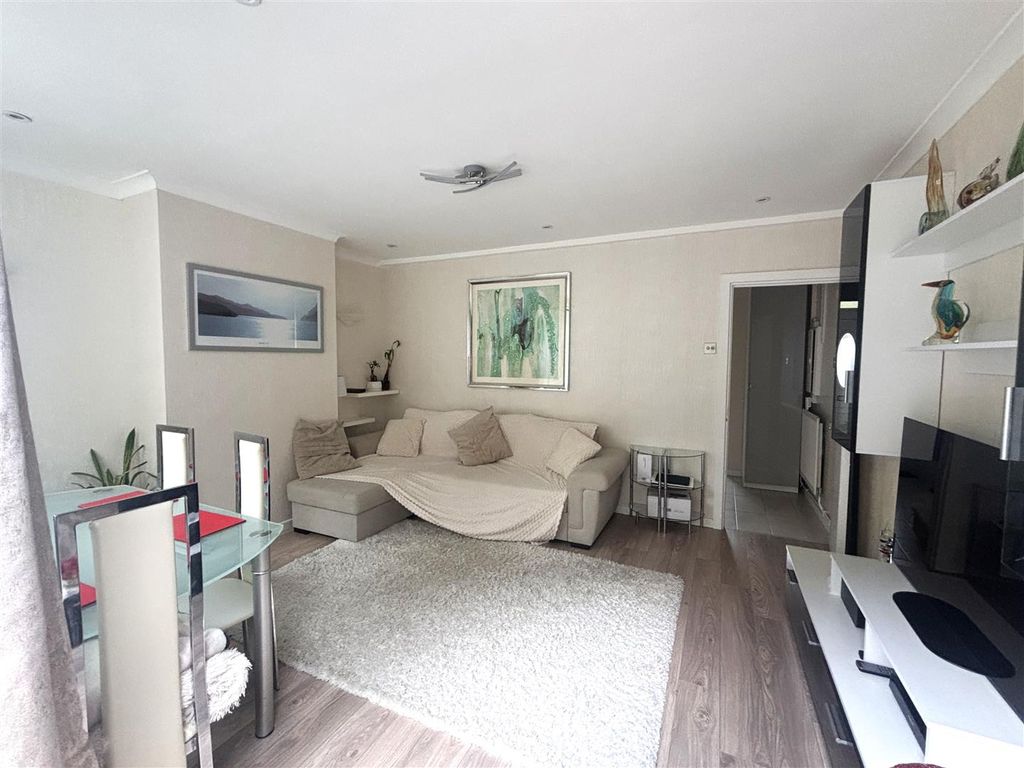 Property photo 3 of 11 Receptio/Dining Room