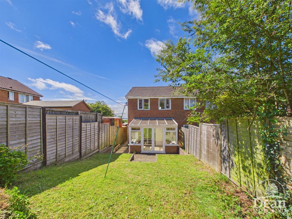 Property photo 2 of 16
