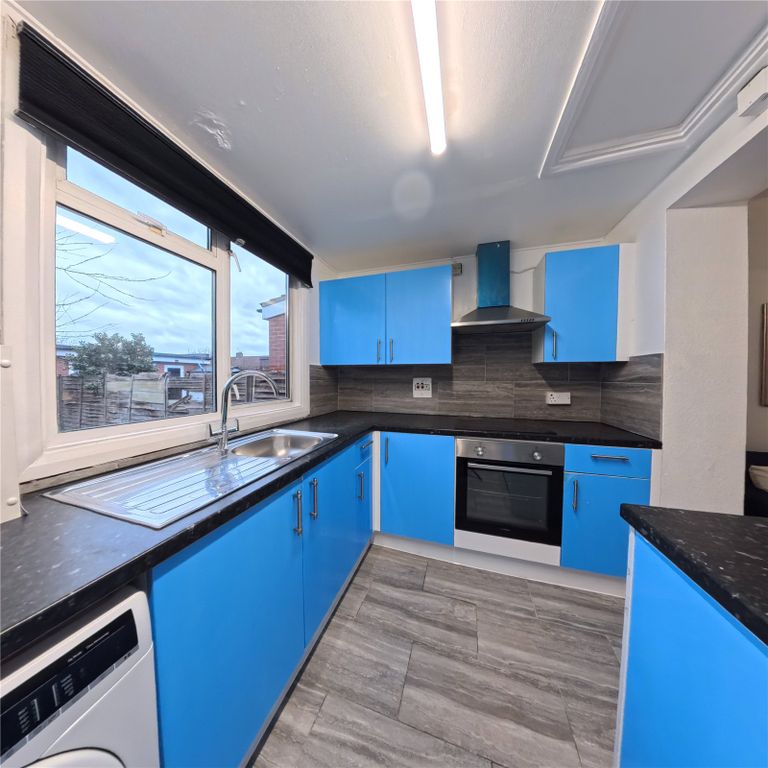 Property photo 2 of 8 Picture No. 03