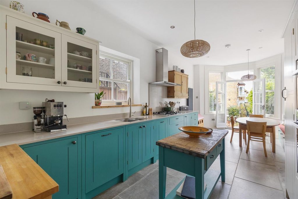 Property photo 3 of 24 Pbck5813-Hdr.Jpg