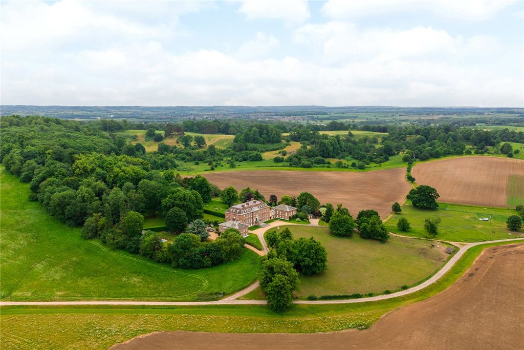 Additional image 17 of 7 bed detached house for saleHazelwood Lane, Ampthill, Bedford, Bedfordshire MK45