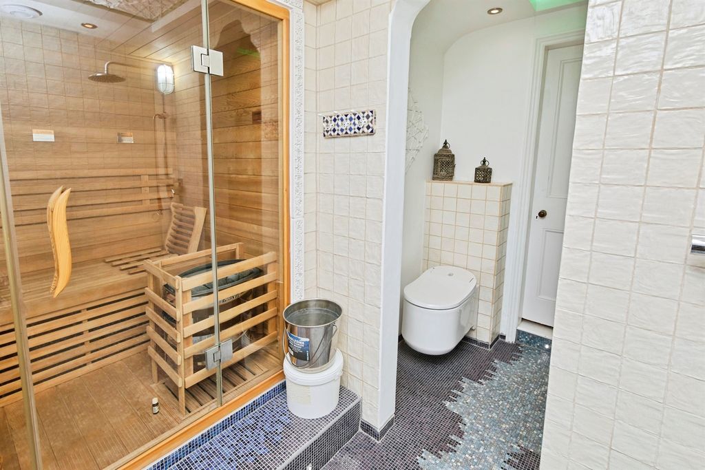 Additional image 16 of 5 bed detached house for saleWhitaker Road, Derby DE23