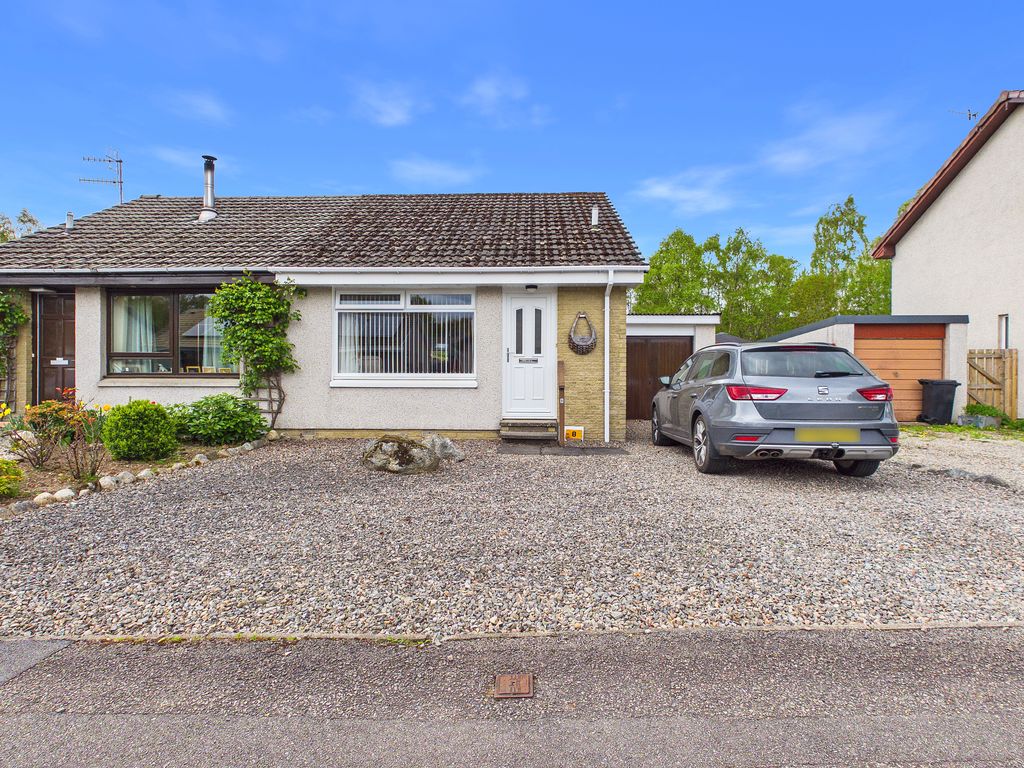 Property photo 1 of 27