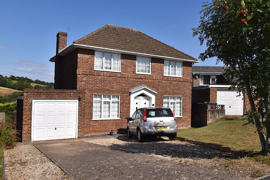Property photo 1 of 16