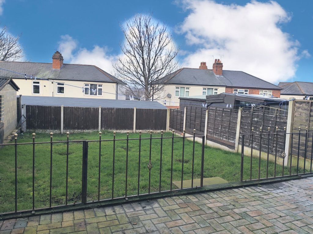 Property photo 2 of 12