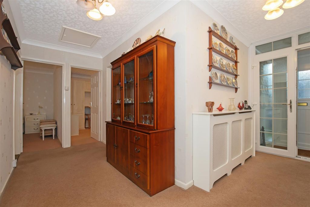 Property photo 3 of 30 Img_0569.Jpg