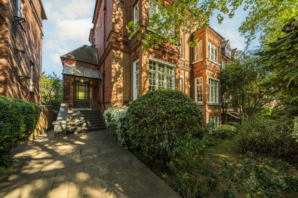 Property photo 1 of 9