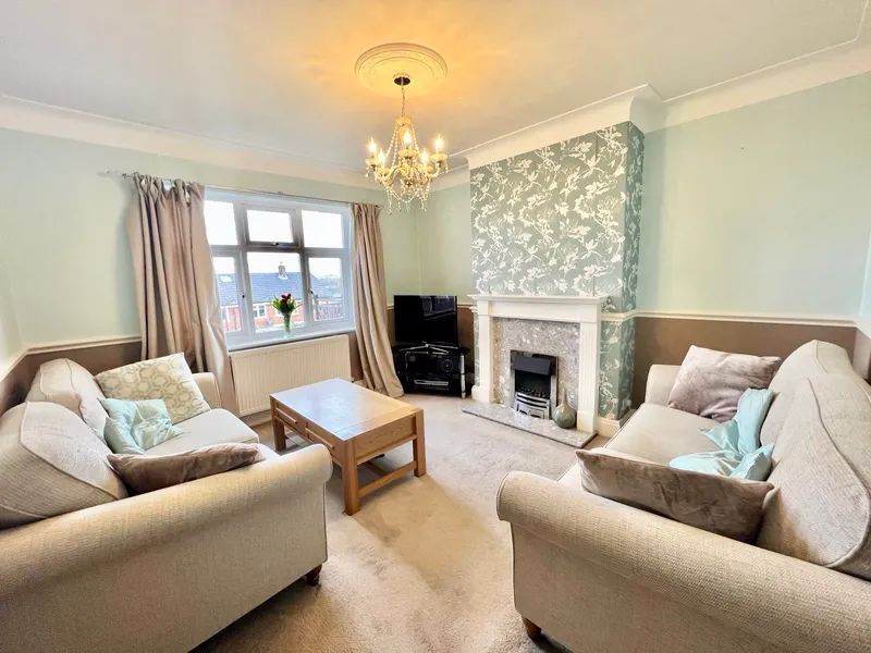 Property photo 2 of 15 Photo 12