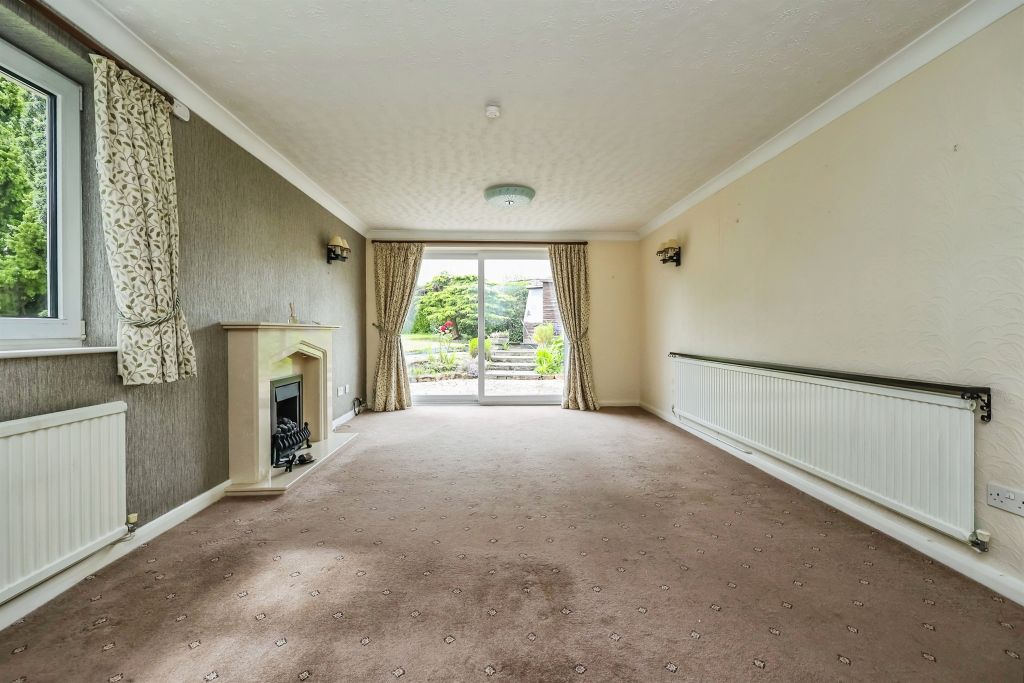 Property photo 3 of 21
