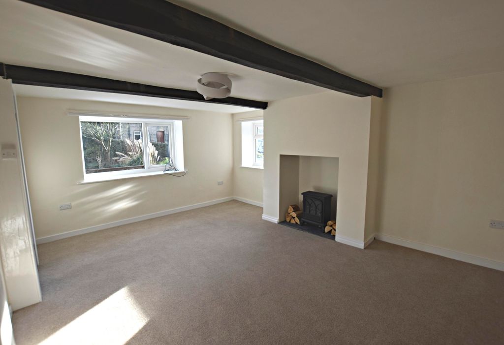 Property photo 3 of 11 0 General