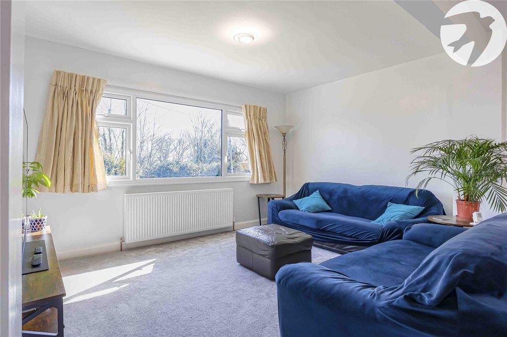 Property photo 2 of 18 Picture No. 08