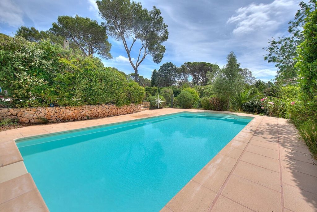 Property photo 1 of 13 Villa 3 Rooms In A Quiet Flat Single-Storey Frejus