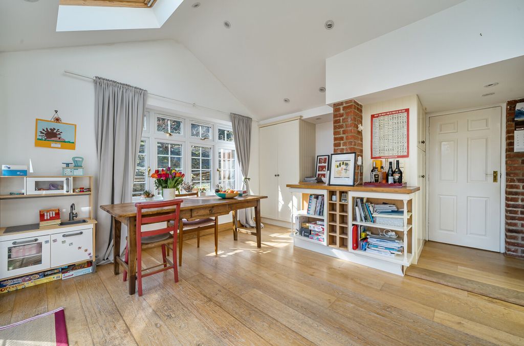 Property photo 3 of 37 1409115-23-69Bbd3...