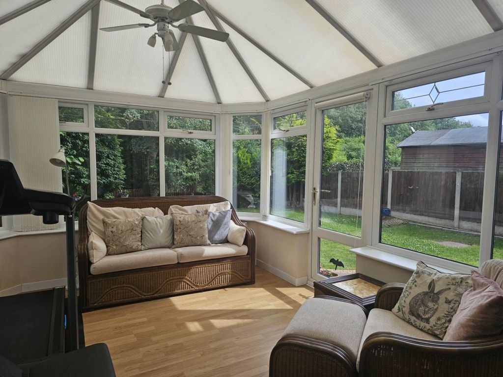 Property photo 3 of 41