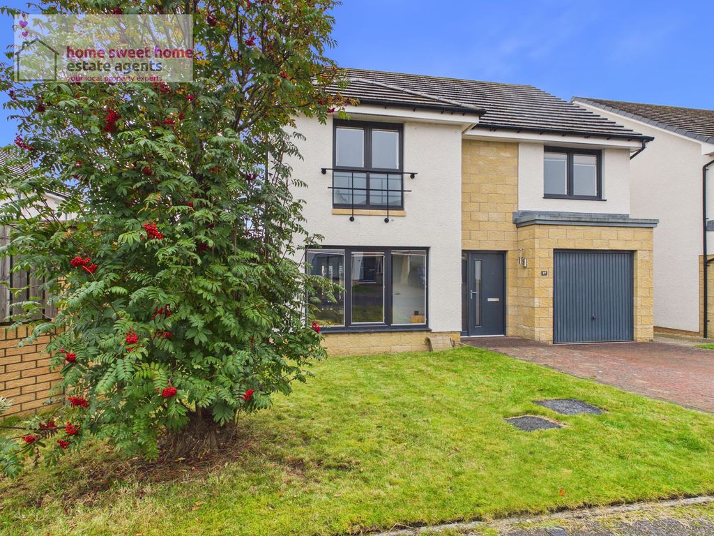 Property photo 1 of 43