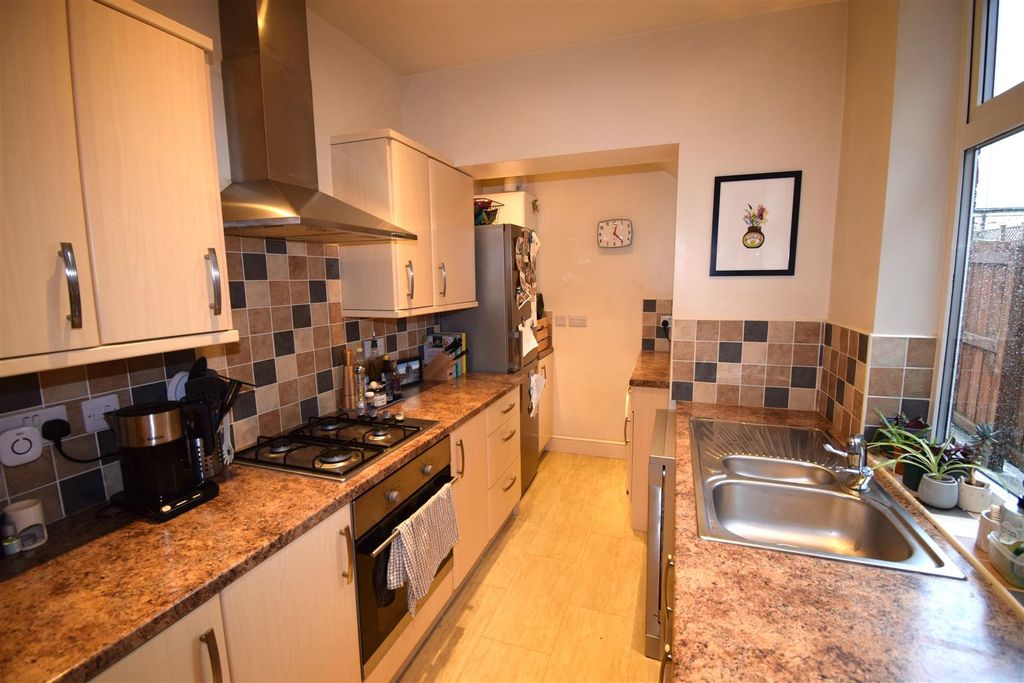 Property photo 2 of 9 1 Spencer 2.Jpg