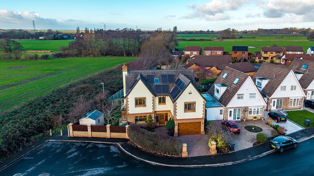 Property photo 1 of 40