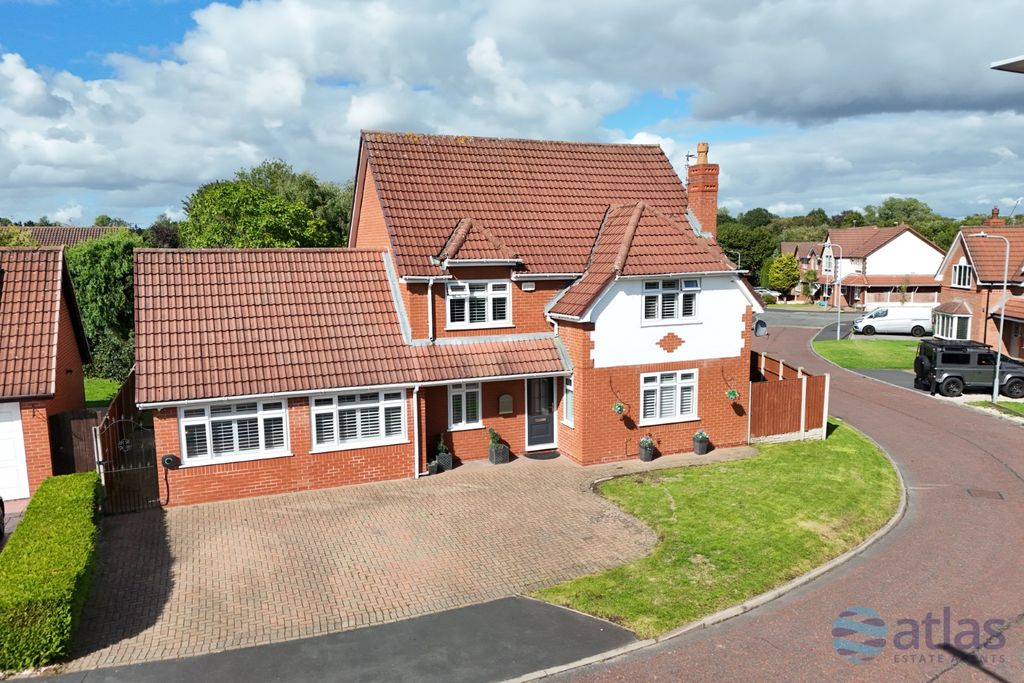 Property photo 1 of 29 Aerial Front Elevation