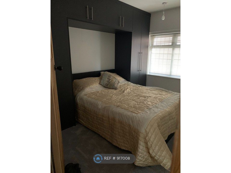 Property photo 3 of 4