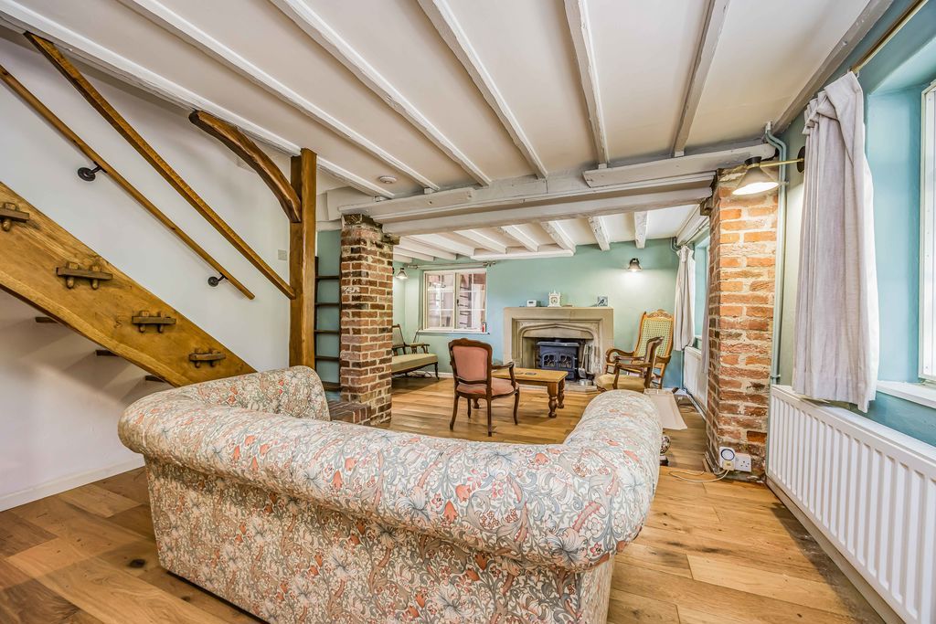 Property photo 2 of 18 Photo 9