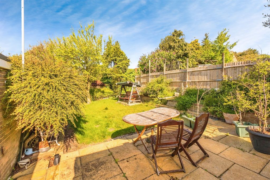Property photo 3 of 17