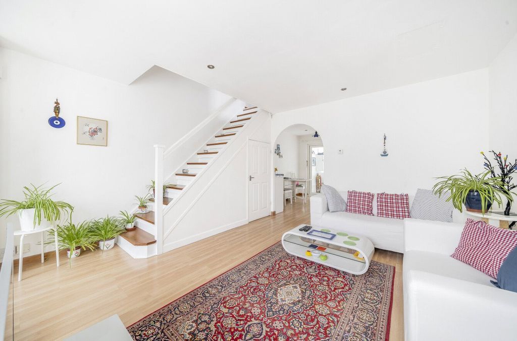 Property photo 2 of 11 Picture No. 05