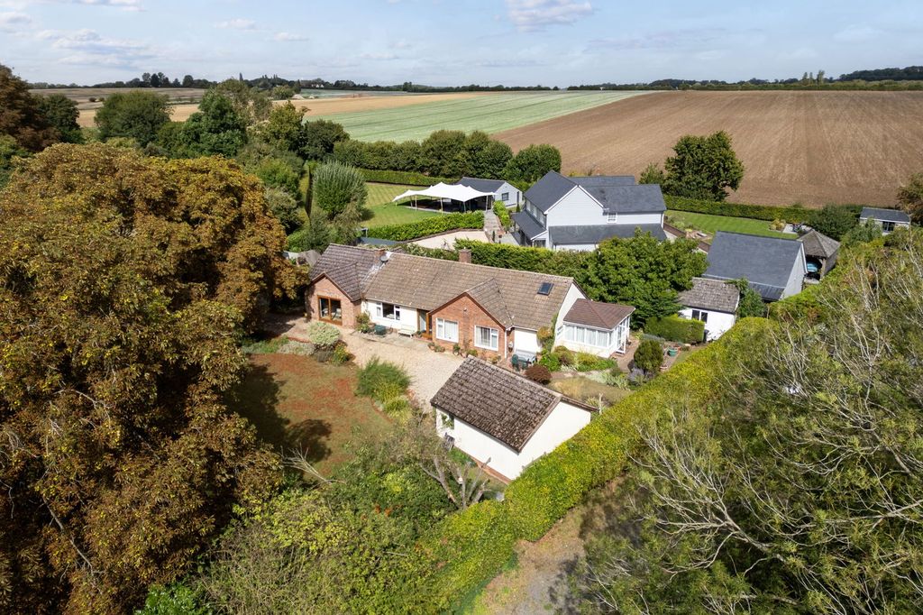 Property photo 1 of 21