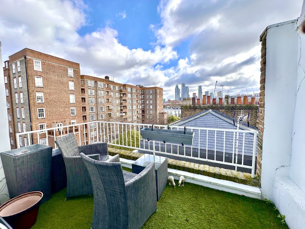 Property photo 2 of 6