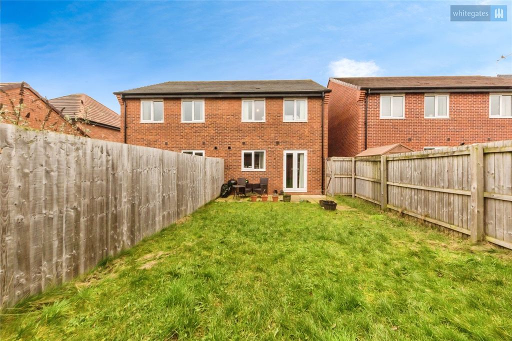 Property photo 2 of 16 Picture No. 14