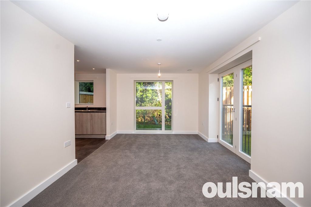 Property photo 3 of 9 Picture No. 02