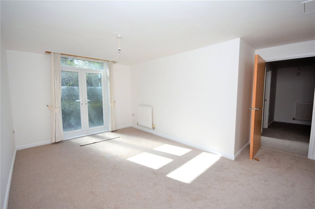 Property photo 3 of 14 Picture No. 19
