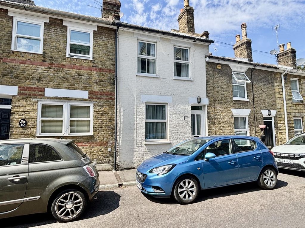 Property photo 1 of 20 Langdon Road