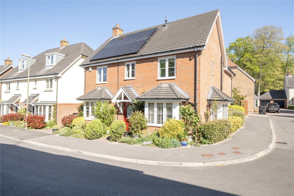 Property photo 1 of 23 Picture No. 32
