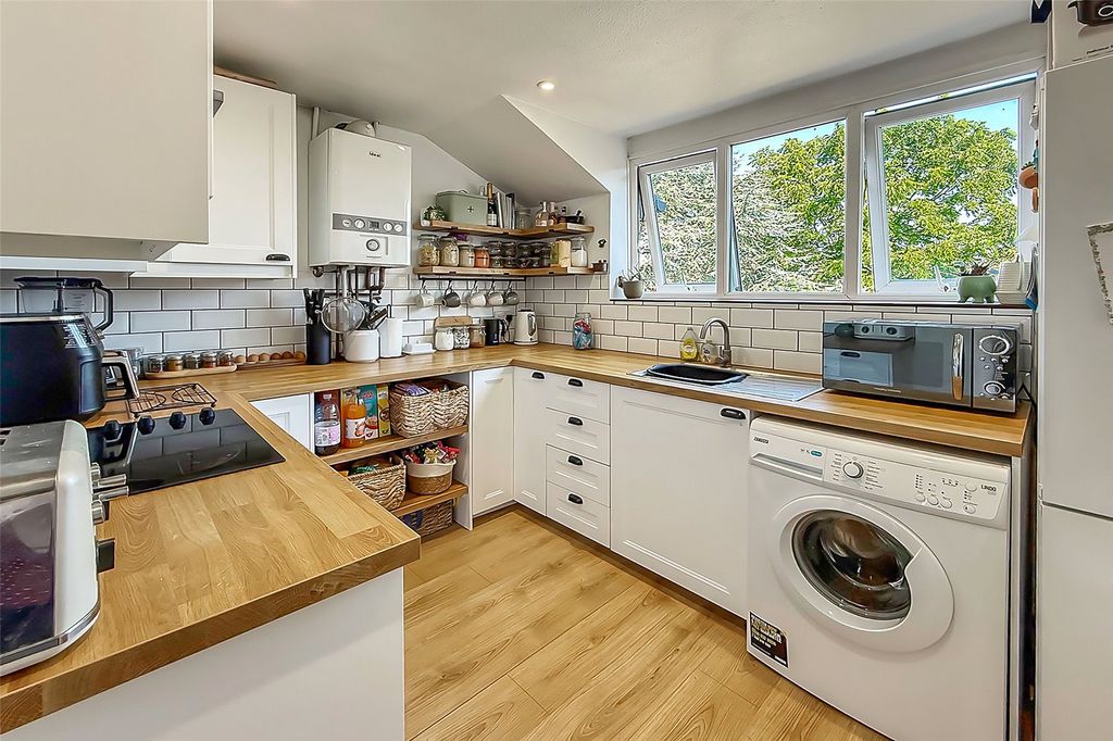 Property photo 3 of 12 Picture No. 07