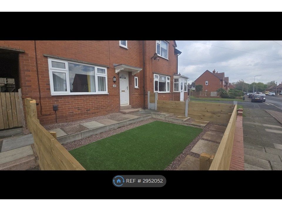 Property photo 1 of 18 Front Of Property With Front Garden