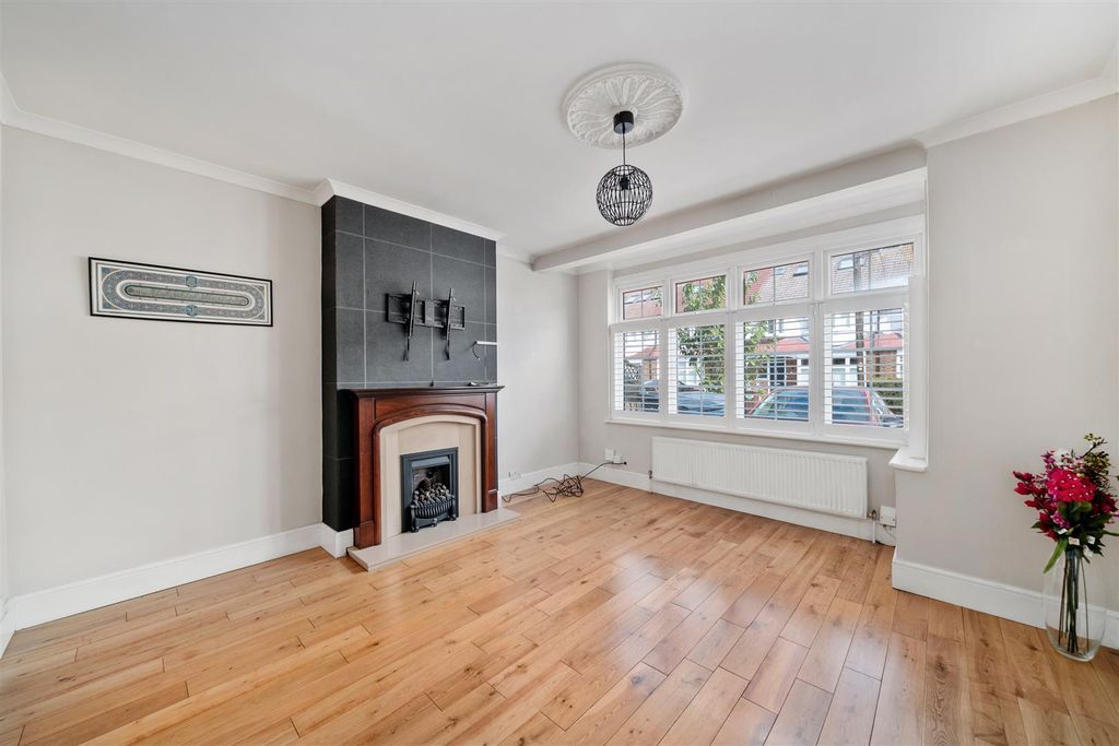 Property photo 2 of 14 Reception Room