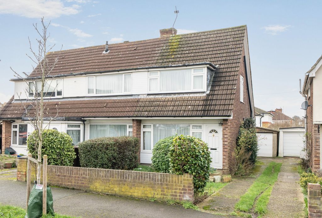 Property photo 1 of 9 1405820-2-6989Cea...