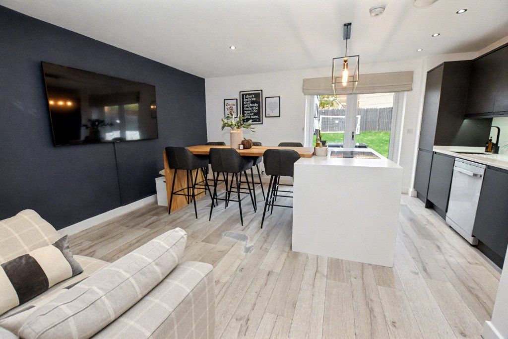 Property photo 3 of 14 Picture No. 13