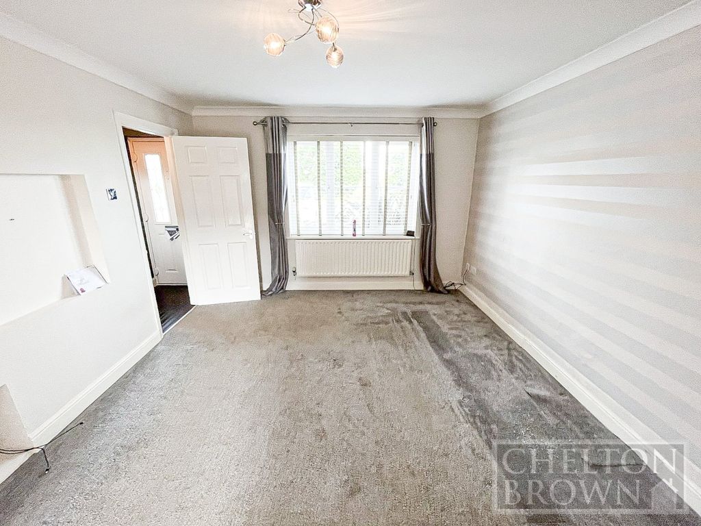 Property photo 3 of 12 Living Room