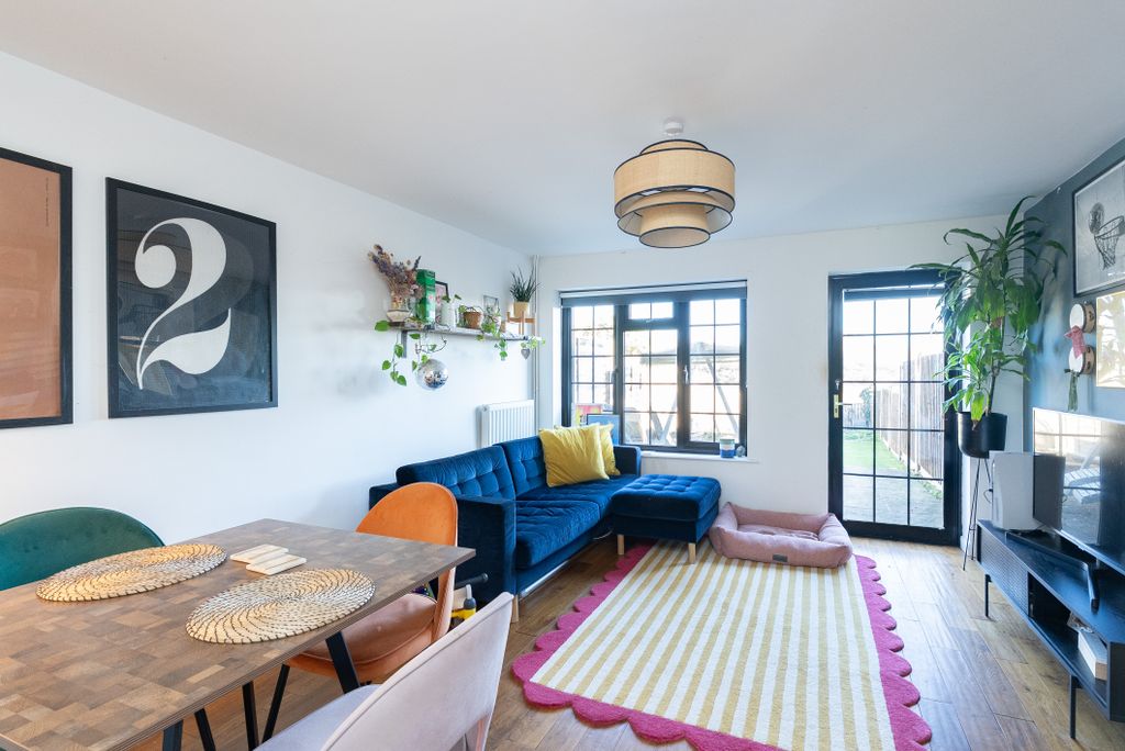 Property photo 1 of 10 Dsc04522