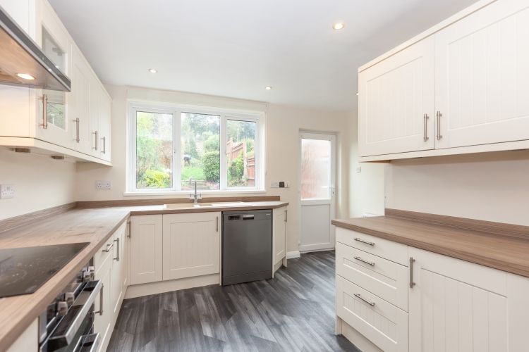 Property photo 2 of 9 188529