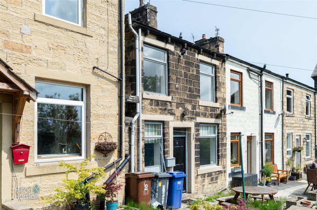 Property photo 1 of 10 Back Church Street