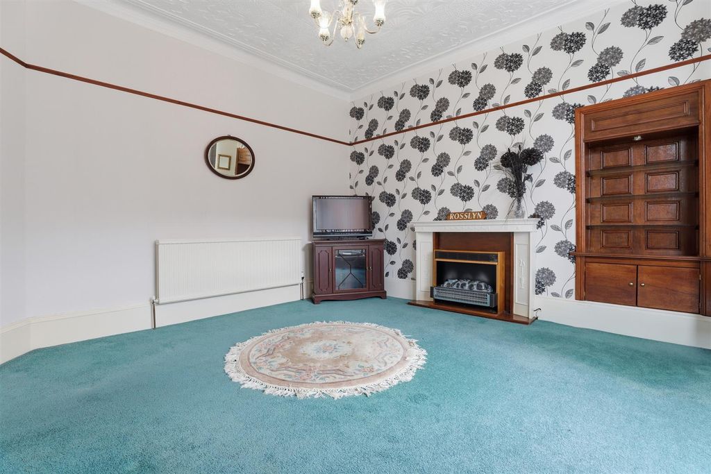 Additional image 7 of 3 bed semi-detached house for saleSmollett Street, Alexandria G83