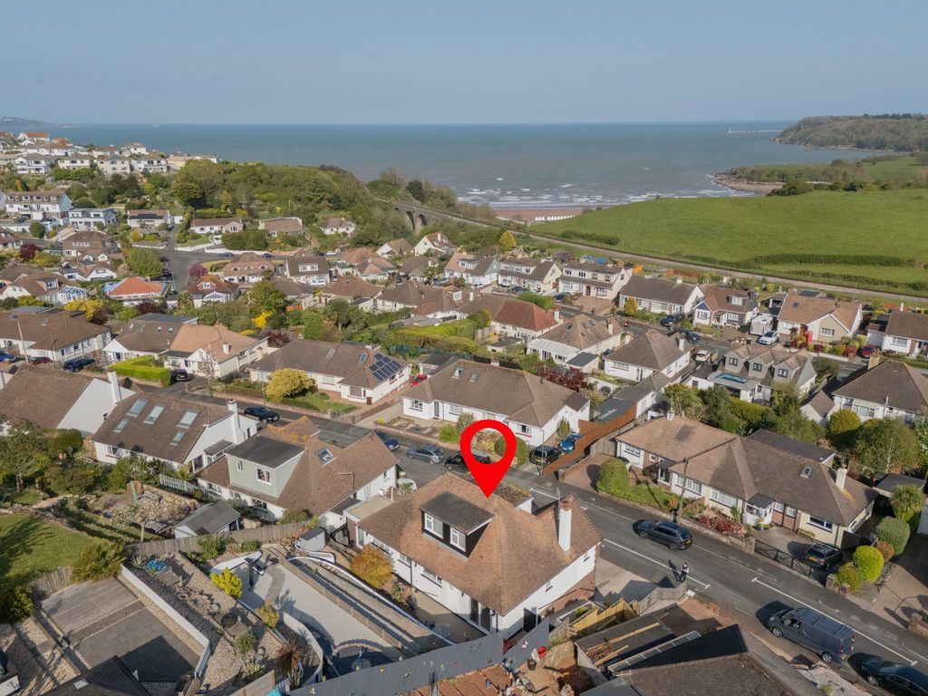 Property photo 3 of 32