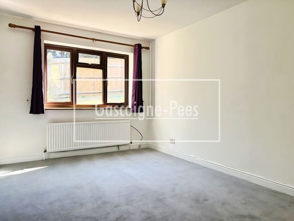 Property photo 3 of 8